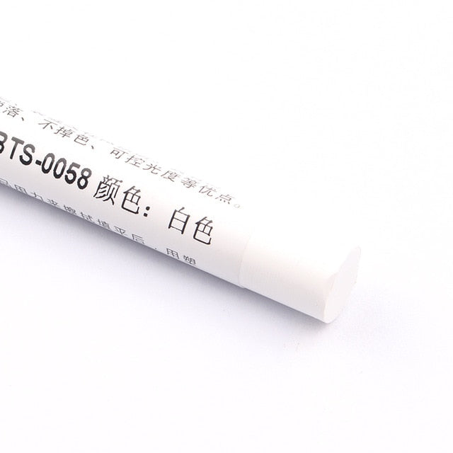 Miracle wax to repair scratches in wood