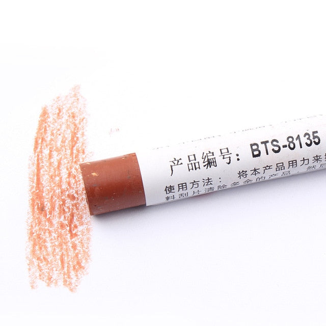 Miracle wax to repair scratches in wood