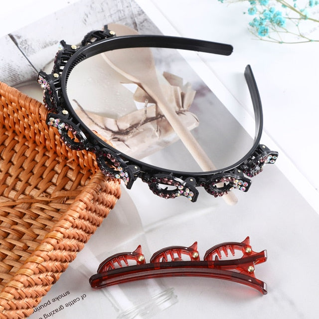 Adjustable headband made of precious stones