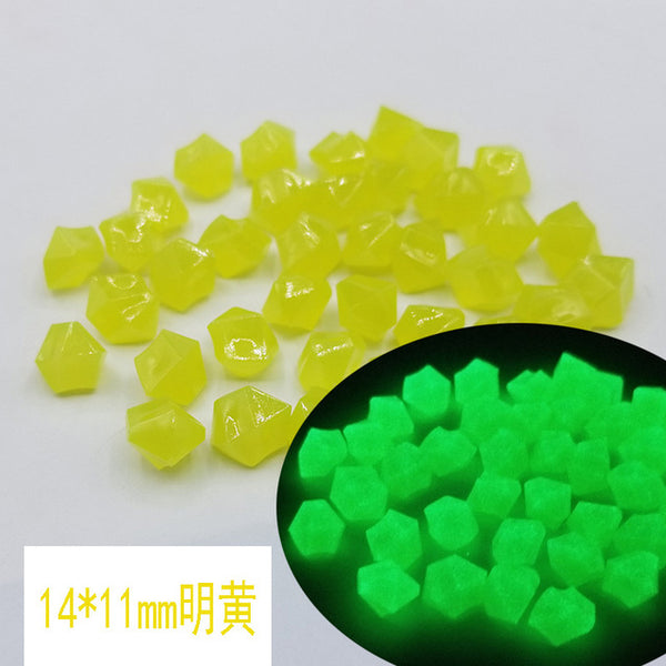 New 100pcs Luminous Stones Fish