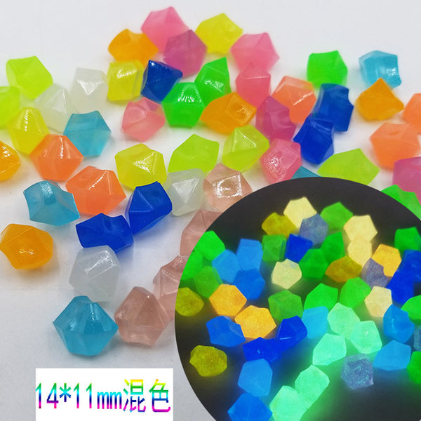 New 100pcs Luminous Stones Fish