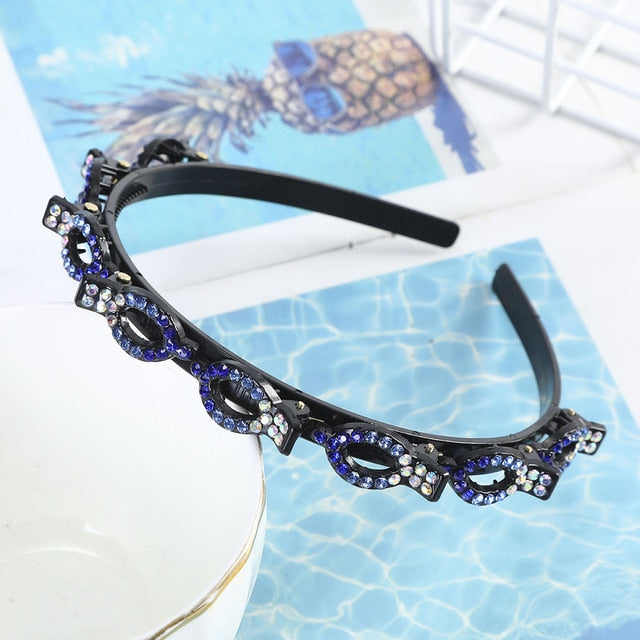 Adjustable headband made of precious stones