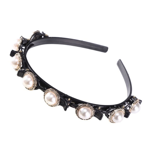 Adjustable headband made of precious stones
