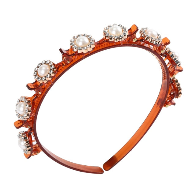 Adjustable headband made of precious stones