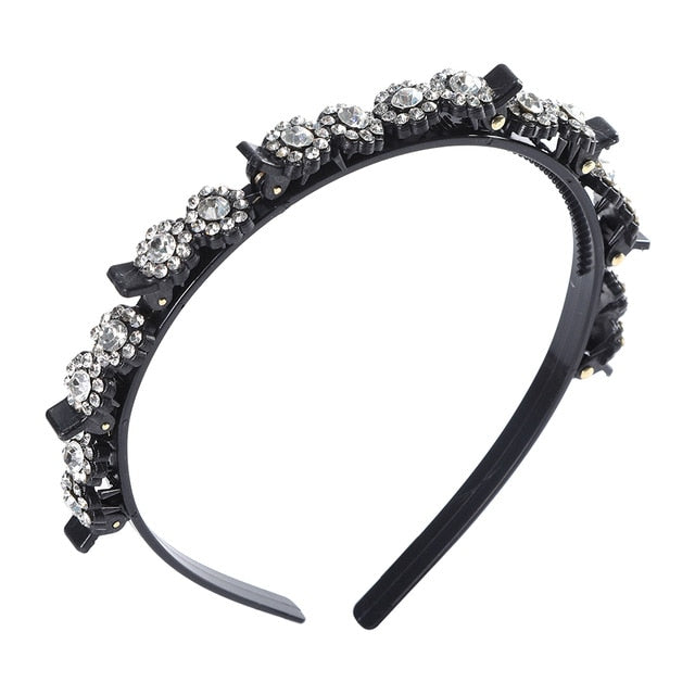 Adjustable headband made of precious stones