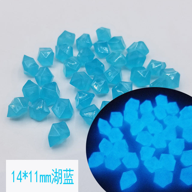 New 100pcs Luminous Stones Fish